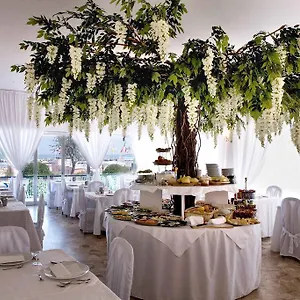 Heaven Hotel